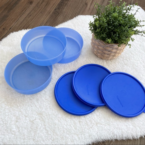 Tupperware (matching x 4) - Picture 4 of 9
